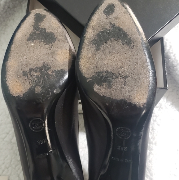 Chanel shoes - Picture 4 of 5